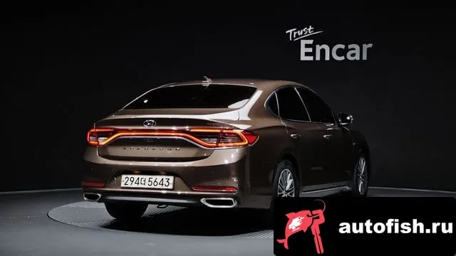 Hyundai Grandeur Granger IG Hybrid 2018 года - вид 2