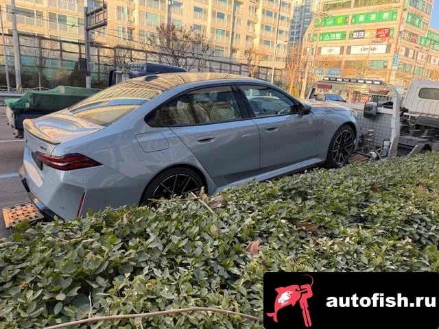 BMW M5 M5 (G90) 2026 года - вид 6