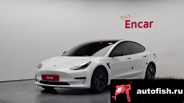 Tesla Model 3 Model 3 2022 года - автомобиль из Южной Кореи