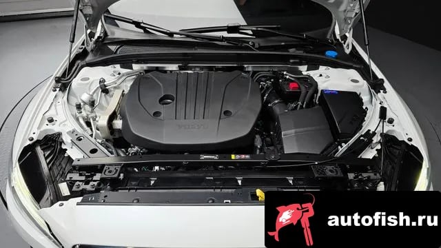 Volvo V60 V60 Cross-country 2nd Generation 2025 года - вид 6