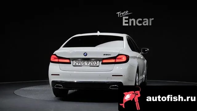 BMW 5-Series 5 Series (G30) 2022 года - вид 4