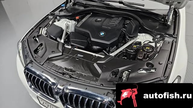 BMW 5-Series 5 Series (G30) 2022 года - вид 6