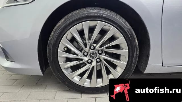 Lexus ES ES300h 7th generation 2023 года - вид 5