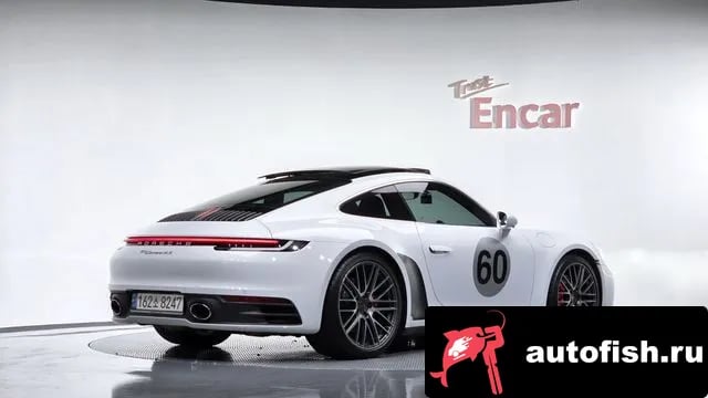 Porsche 911 911 (992) 2021 года - вид 2