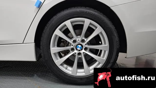 BMW 3-Series 3 Series (F30) 2018 года - похожие автомобили