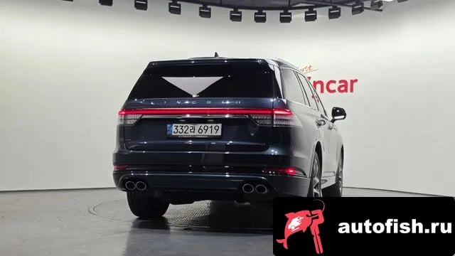 Lincoln Aviator Aviator 2nd generation 2021 года - вид 4