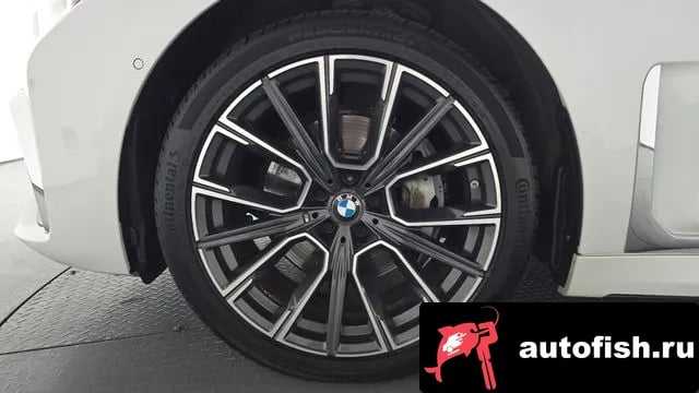 BMW 7-Series 7 Series (G11) 2021 года - вид 4
