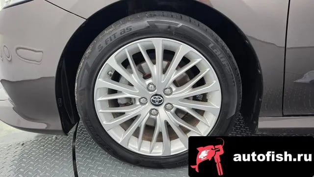 Toyota Camry Camry (XV70) 2018 года - вид 5