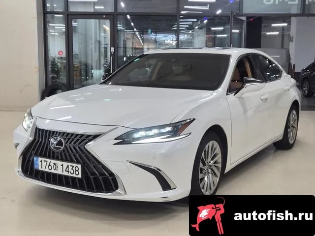 Lexus ES ES300h 7th generation 2022 года - вид 2