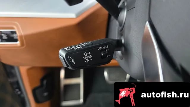 Lamborghini Urus Urus 2020 года - похожие автомобили