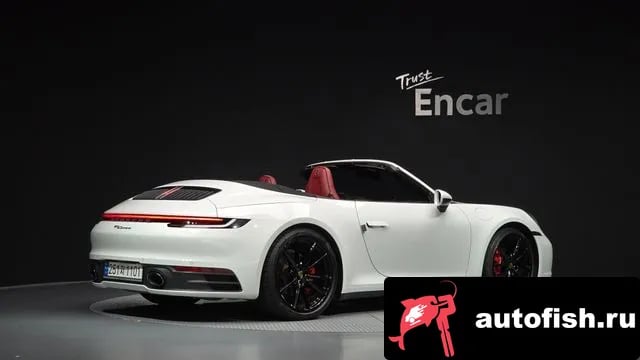Porsche 911 911 (992) 2022 года - вид 2