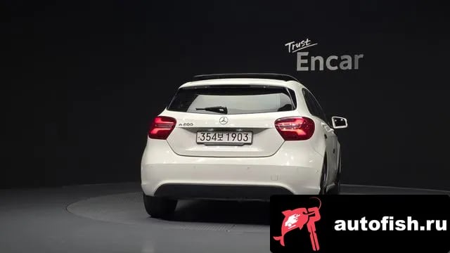Mercedes-Benz A-Class A-Class W176 2018 года - вид 4
