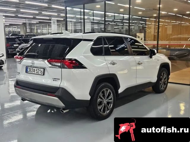 Toyota RAV4 RAV4 5th Generation 2025 года - похожие автомобили