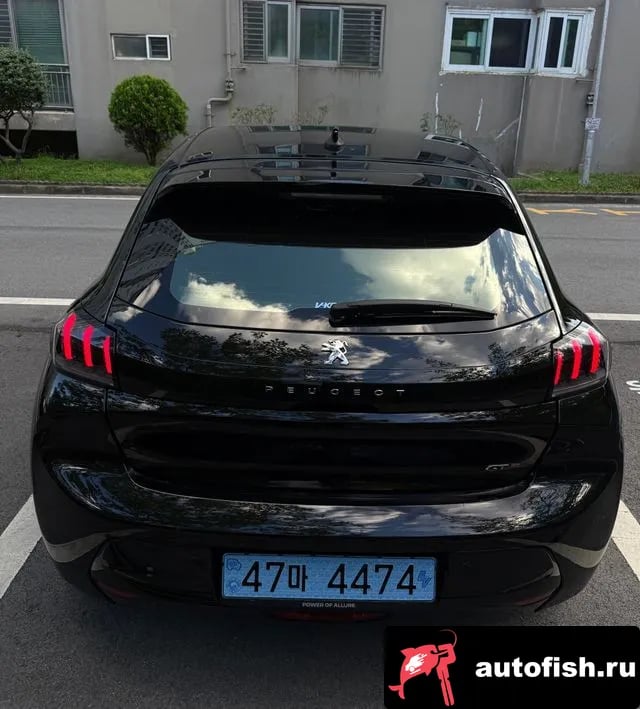 Peugeot 208 e-208 second Generation 2022 года - похожие автомобили