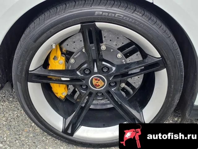 Porsche Taycan Taikan 2021 года - вид 6