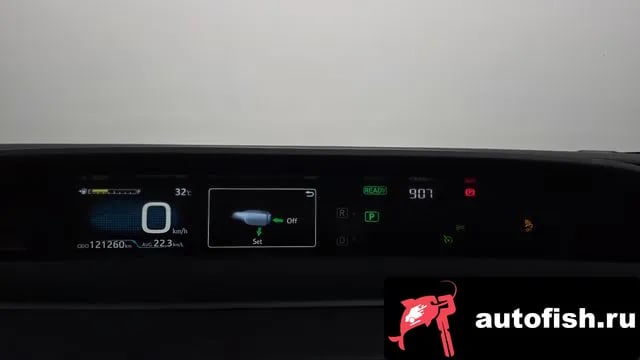 Toyota Prius Prius 4th Generation 2019 года - похожие автомобили