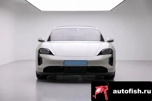 Porsche Taycan Taikan 2021 года - вид 4