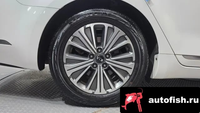 Kia K7 All New K7 Hybrid 2018 года - вид 5