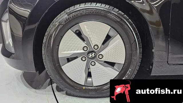 Hyundai Ioniq The New Ionic Hybrid 2019 года - вид 5