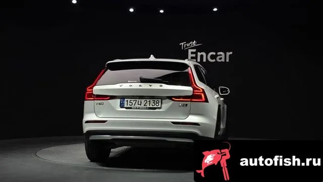 Volvo V60 V60 Cross-country 2nd Generation 2022 года - вид 4