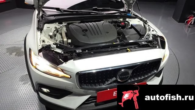 Volvo V60 V60 Cross-country 2nd Generation 2022 года - вид 6