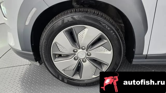 Hyundai Kona Kona Electric 2018 года - похожие автомобили