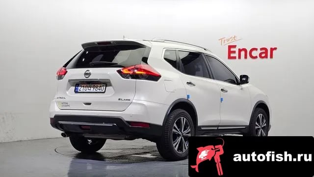 Nissan X-Trail Xtrail 2018 года - вид 2