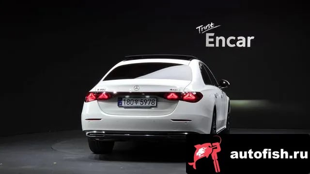 Mercedes-Benz E-Class E-Class W214 2025 года - вид 3