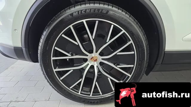 Porsche Macan Makan EV 2025 года - вид 5