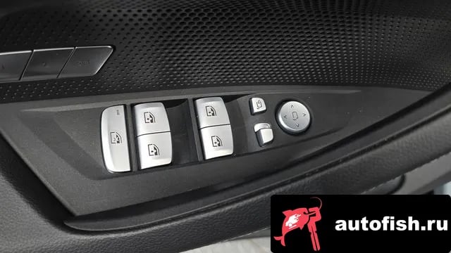 BMW 4-Series 4 Series (G22) 2025 года - похожие автомобили