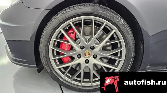 Porsche Panamera Panamera (971) 2018 года - вид 5