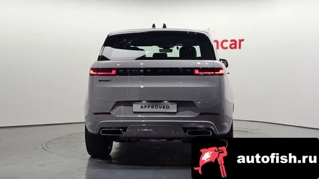 Land Rover Range Rover Sport Range Rover Sport 3rd Generation 2026 года - похожие автомобили