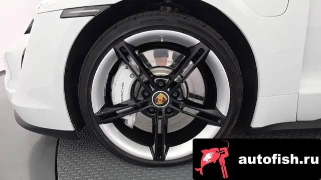 Porsche Taycan Taikan 2023 года - вид 5