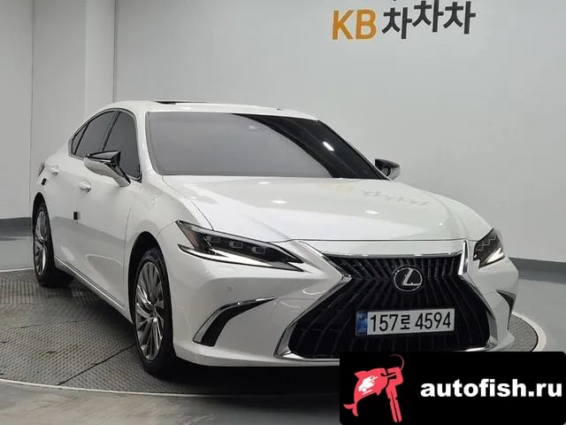 Lexus ES ES300h 7th generation 2024 года - вид 2