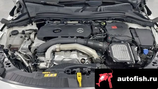 Mercedes-Benz GLA-Class GLA - Class H247 2024 года - вид 6