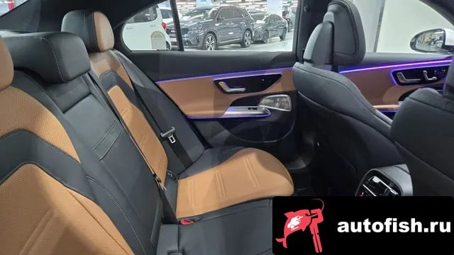 Mercedes-Benz E-Class E-Class W214 2026 года - похожие автомобили