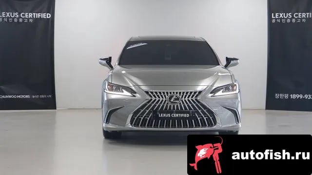 Lexus ES ES300h 7th generation 2025 года - похожие автомобили