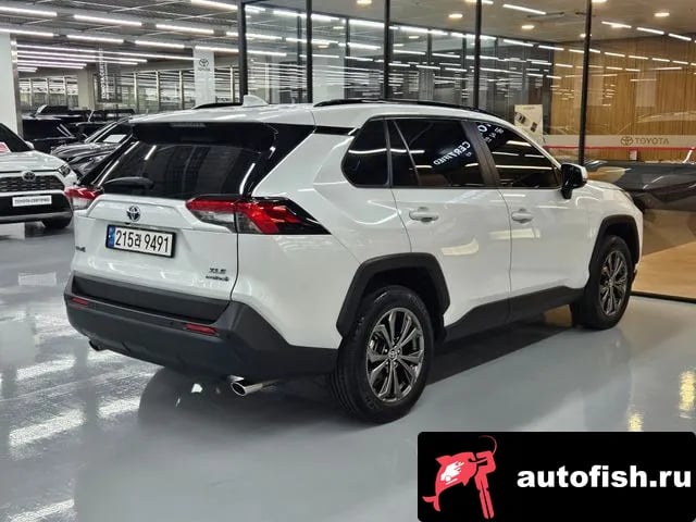 Toyota RAV4 RAV4 5th Generation 2024 года - вид 2