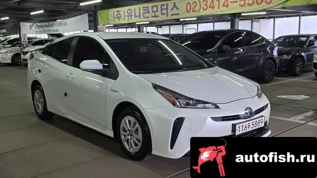 Toyota Prius Prius 4th Generation 2021 года - вид 3