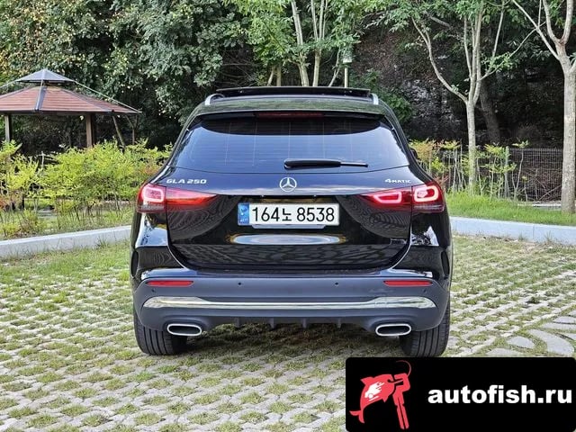 Mercedes-Benz GLA-Class GLA - Class H247 2020 года - вид 5