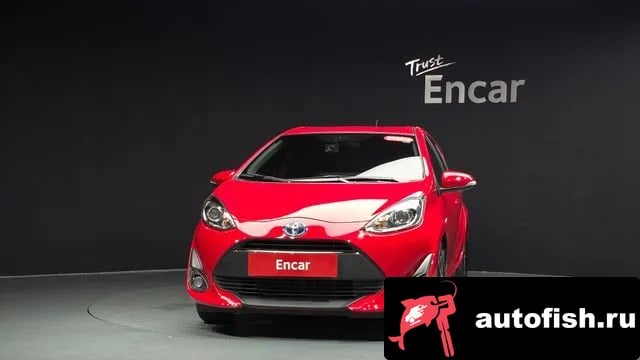 Toyota Prius Prius C 2019 года - вид 3