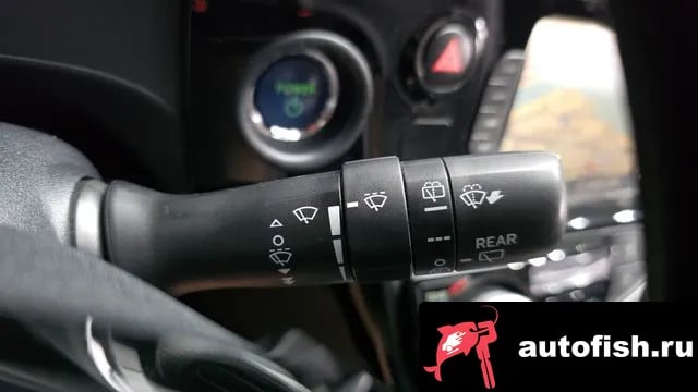 Toyota Prius Prius C 2019 года - похожие автомобили
