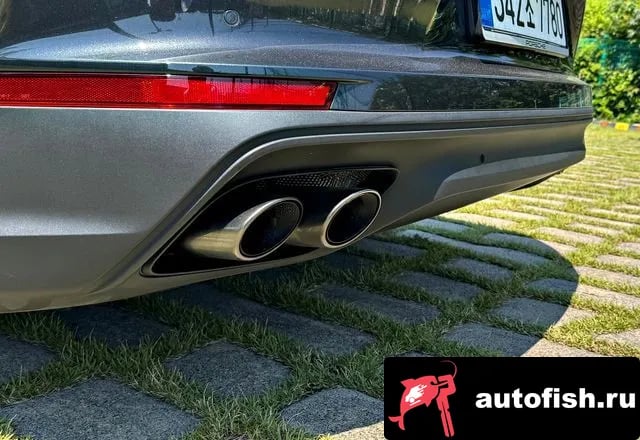 Porsche Panamera Panamera (976) 2025 года - похожие автомобили