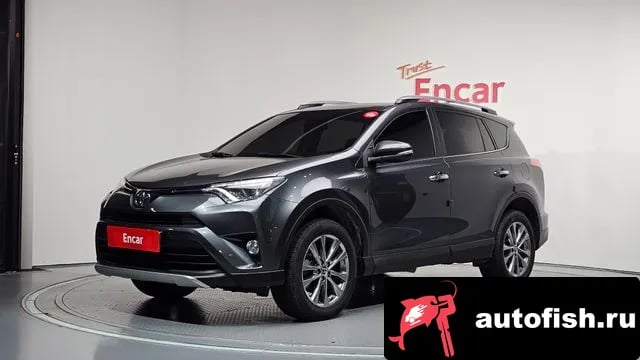 Toyota RAV4 RAV4 2018 года - автомобиль из Южной Кореи