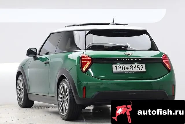 Mini Cooper Cooper C 4th generation 2024 года - вид 2