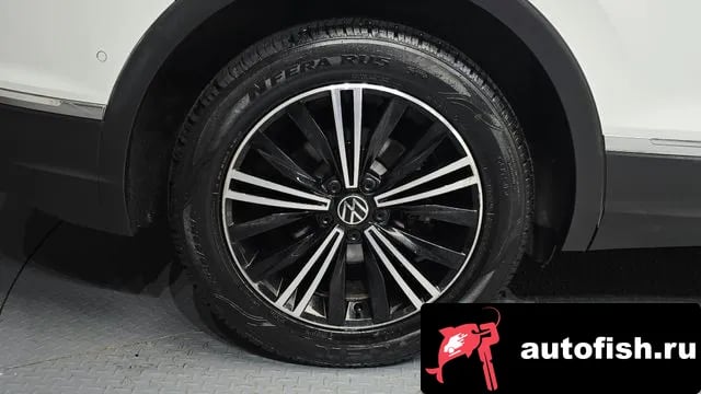 Volkswagen Tiguan Tiguan second Generation 2021 года - вид 5