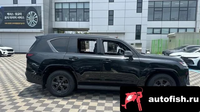 Lexus LX LX 4th Generation 2025 года - вид 4
