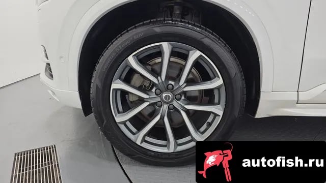 Volvo XC90 XC90 second Generation 2018 года - вид 5