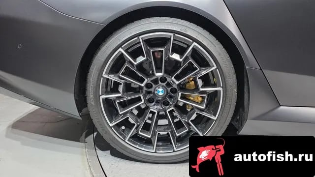 BMW M5 M5 (G90) 2025 года - вид 5
