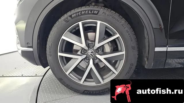 Volkswagen Touareg Tuareg 3rd generation 2023 года - вид 5